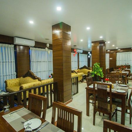 Hotel Prakash International Hetauda エクステリア 写真