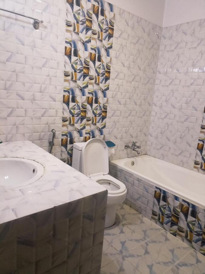 Hotel Prakash International Hetauda エクステリア 写真