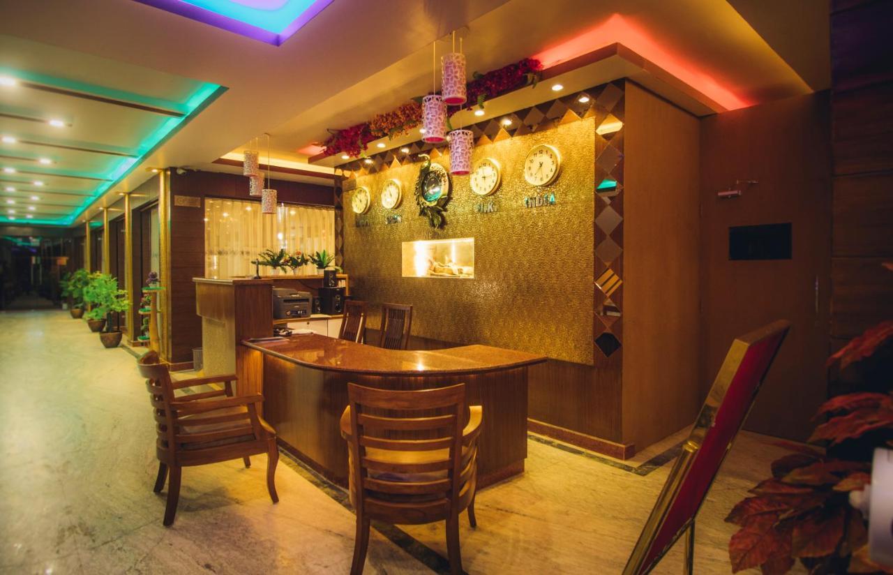 Hotel Prakash International Hetauda エクステリア 写真