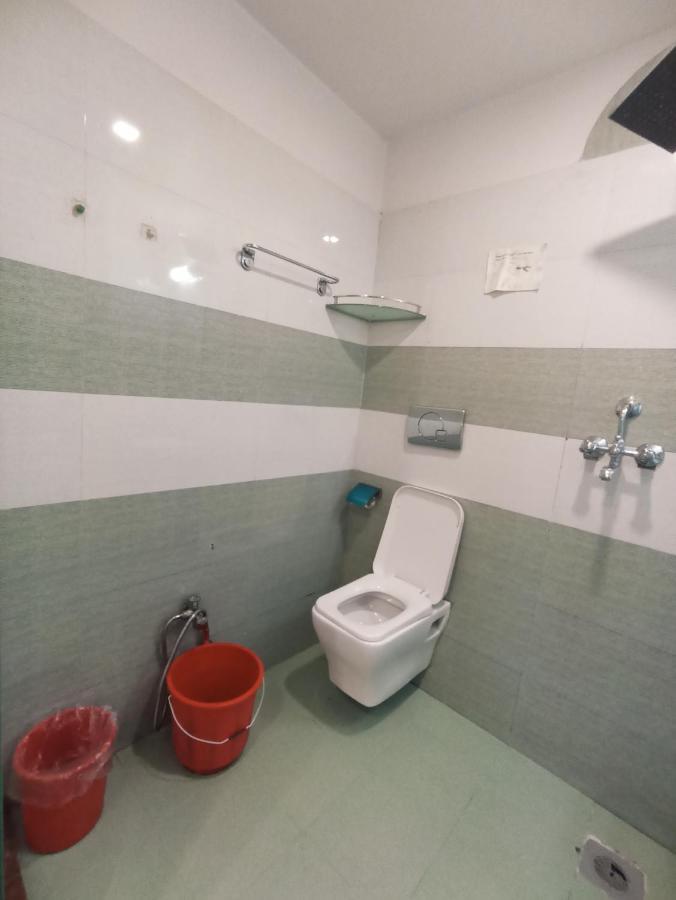Hotel Prakash International Hetauda エクステリア 写真